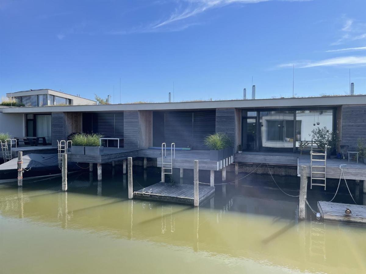 Ferienhaus Am See Neusiedl Нойзідль-ам-Зе Екстер'єр фото